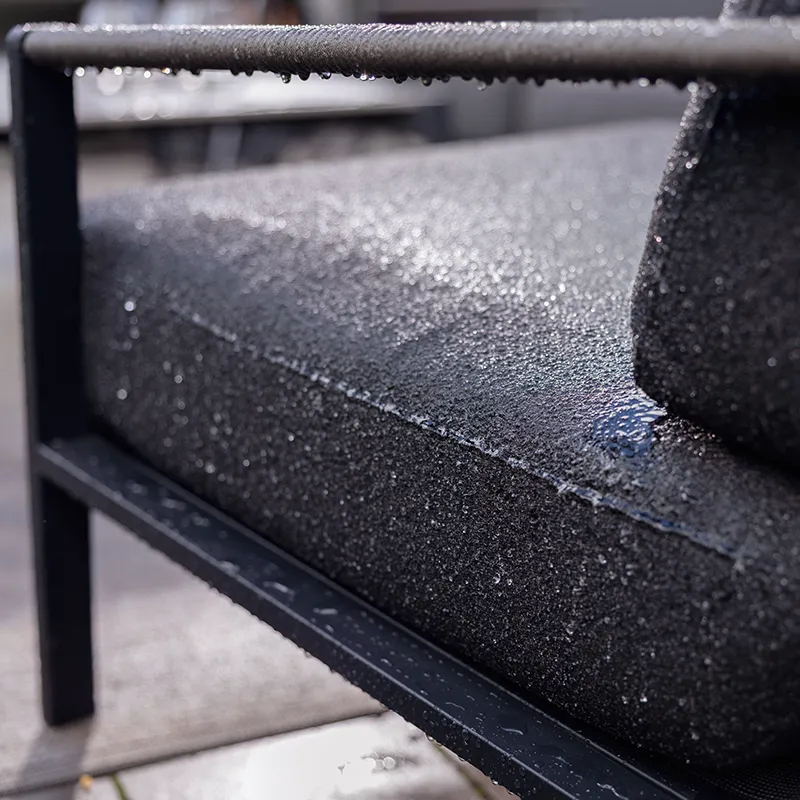 Lyra nojatuoli Musta / Teddy black