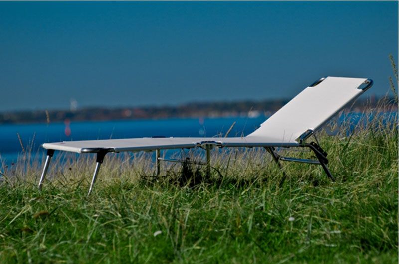 Amigo niskatyyny musta textiline