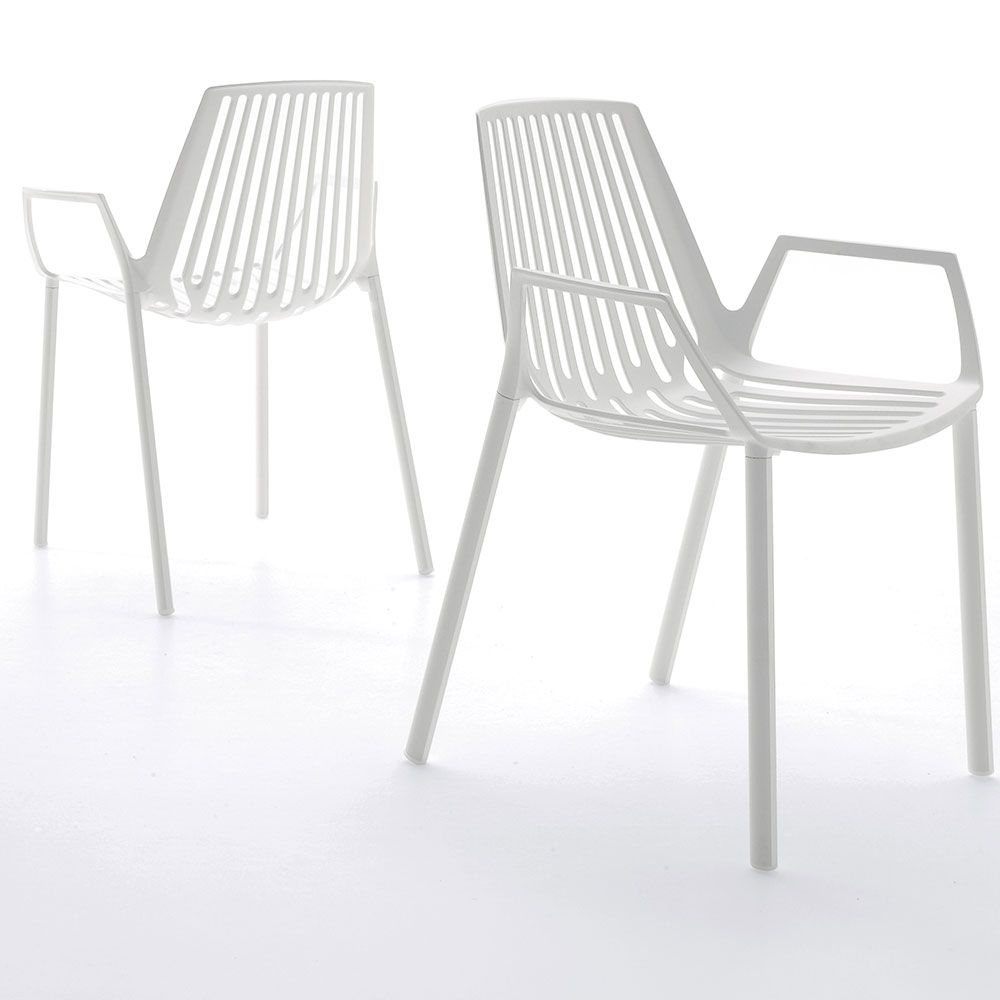 Rion käsinojallinen tuoli pearly gold