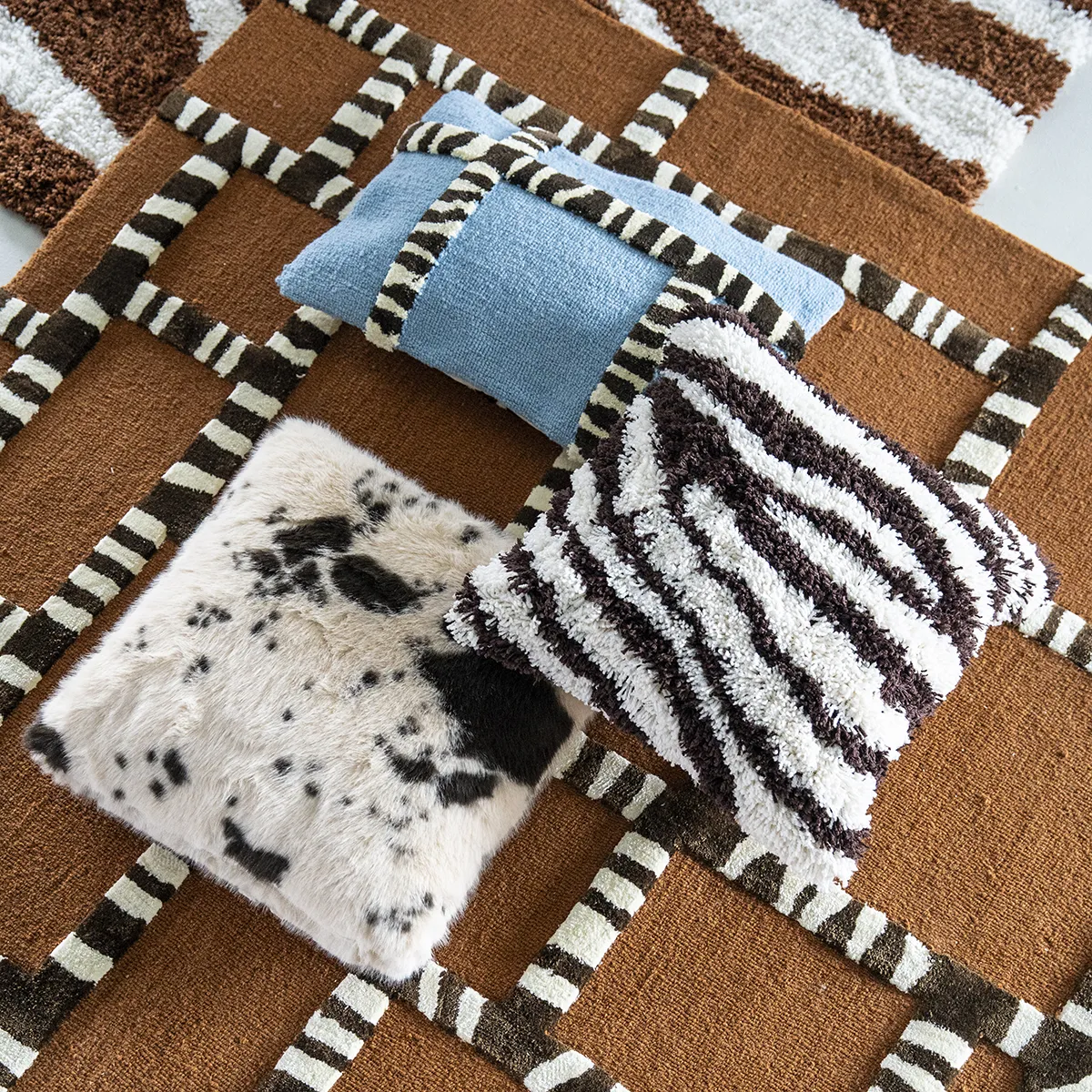 Koristetyyny Marty Zebra Brown
