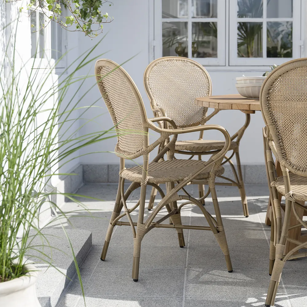 Rossini käsinojatuoli Antiikki