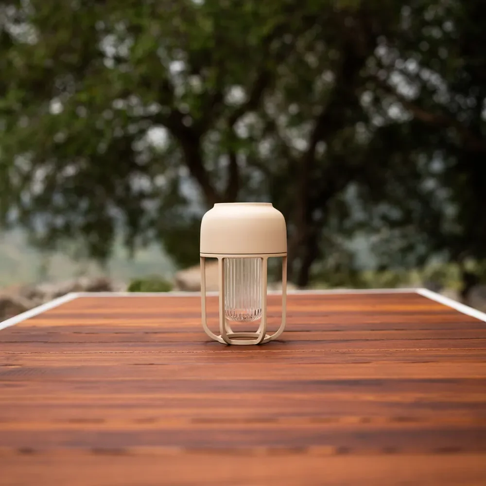  LIGHT No.1 kannettava lamppu Beige
