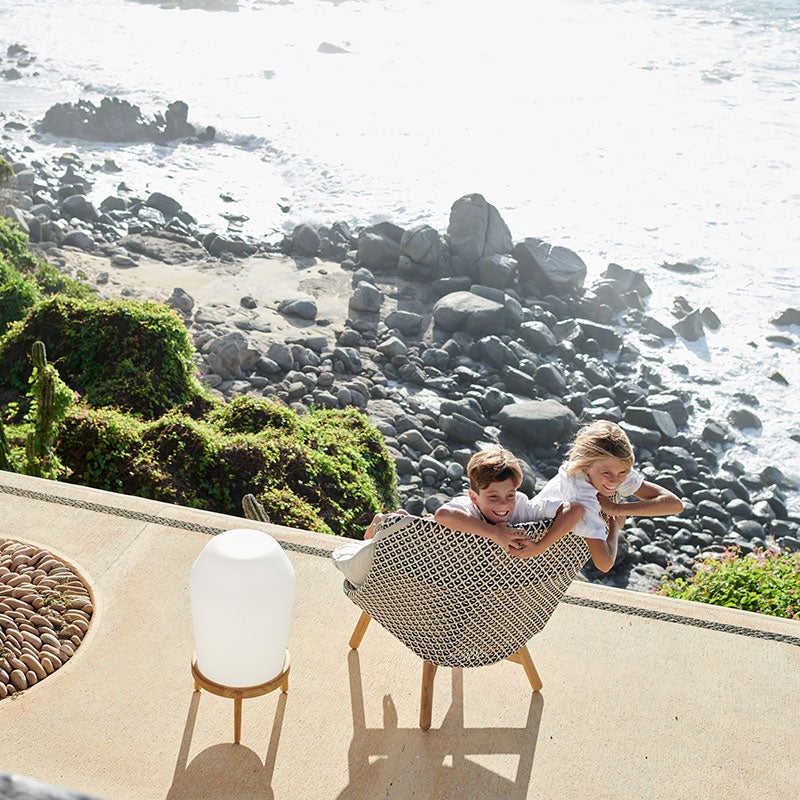 Mbrace lounge nojatuoli korkea BALTIC 