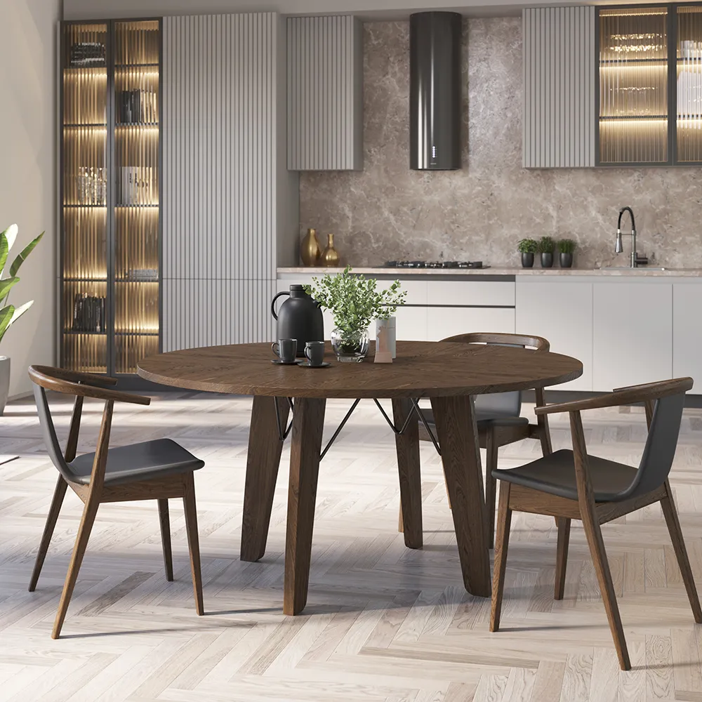 SM820 Ruokailutuoli nahalla