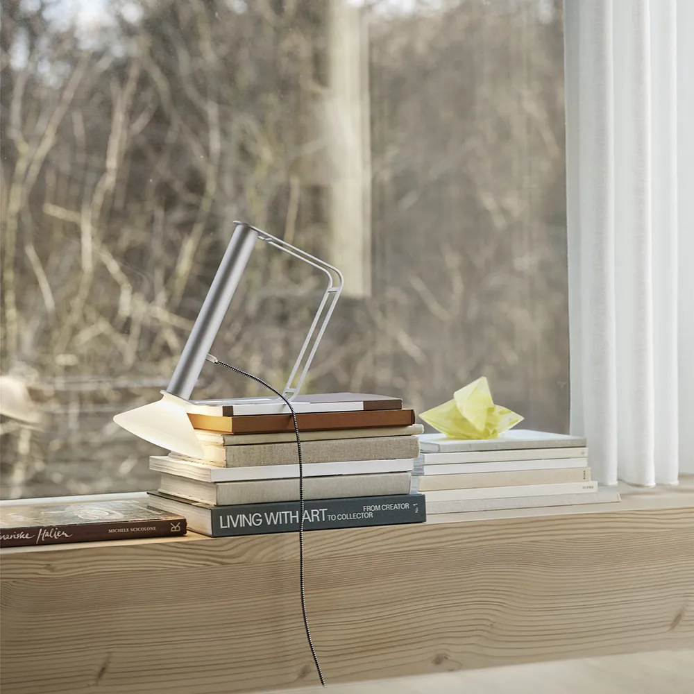 Piton Portable Lamppu Black 