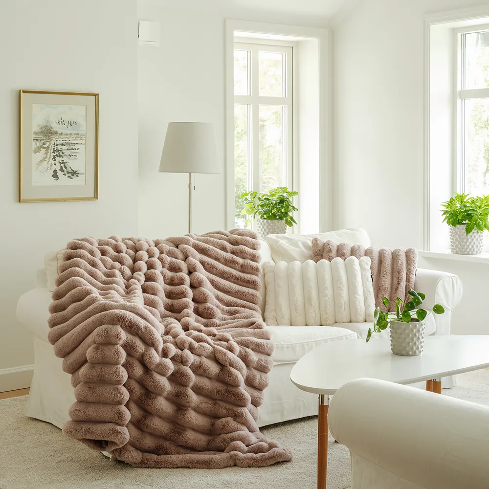 Liny Tyyny 40x60 cm Pale pink