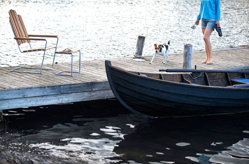 Rahi A3 käsittelemätöntä tiikkiä / kuumasinkitty runko Grythyttan Stålmöbler 