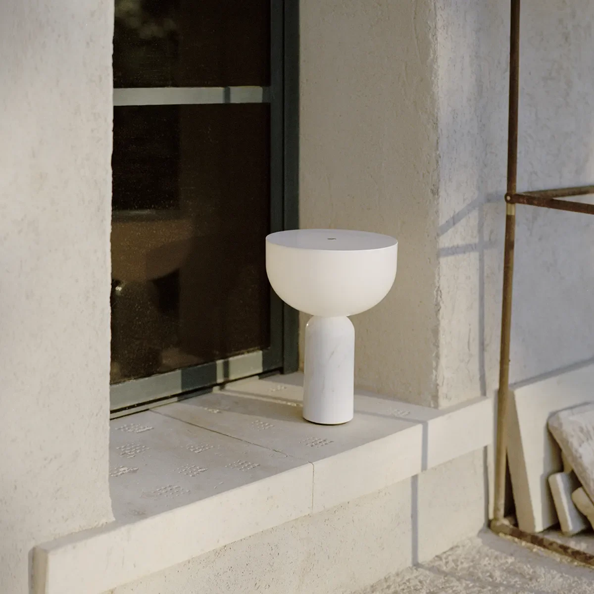 Kizu Kannettava pöytävalaisin Valkoinen Marble