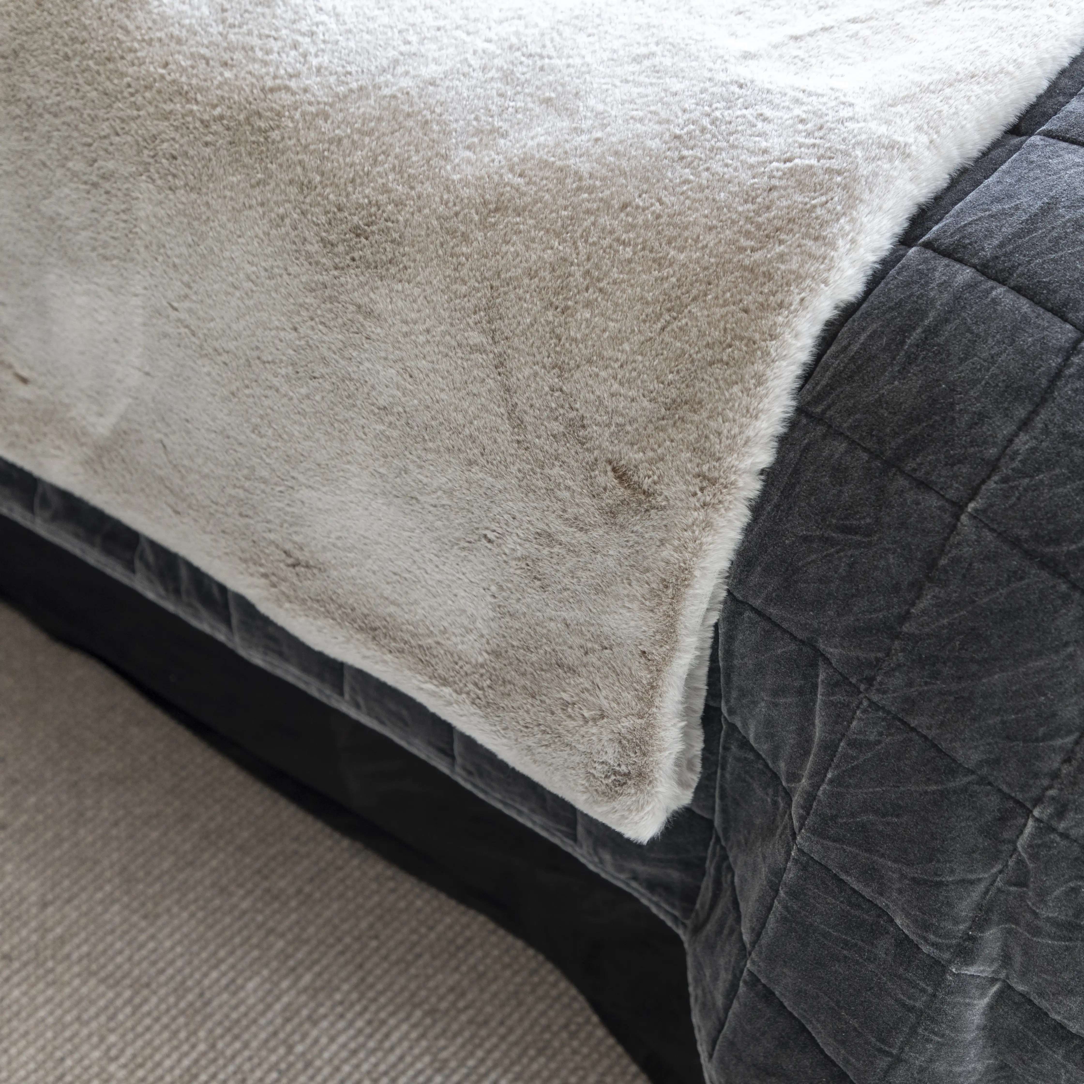 Torkkupeitto Celine cream 127 x 150 cm Artwood