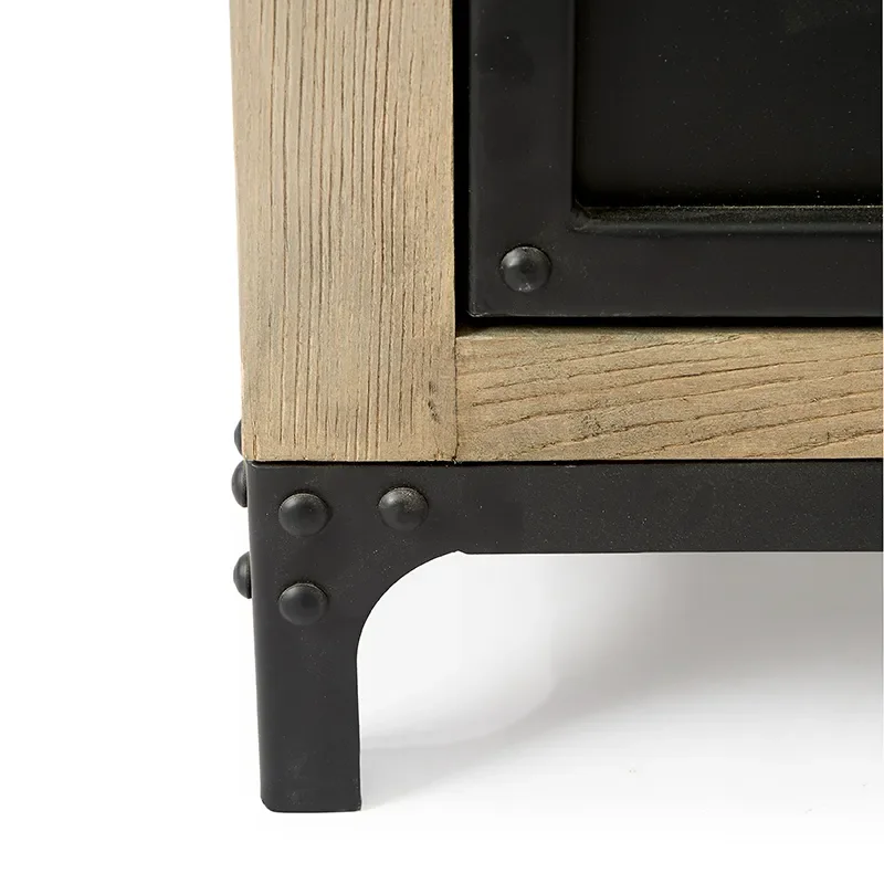 The Hoxton vitriini vasen