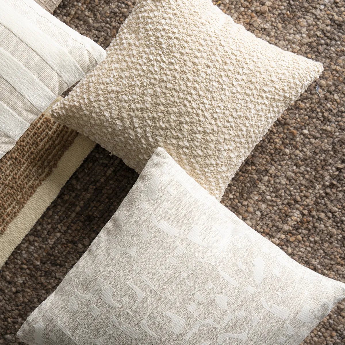 Koristetyyny Trace 45x45 cm Beige