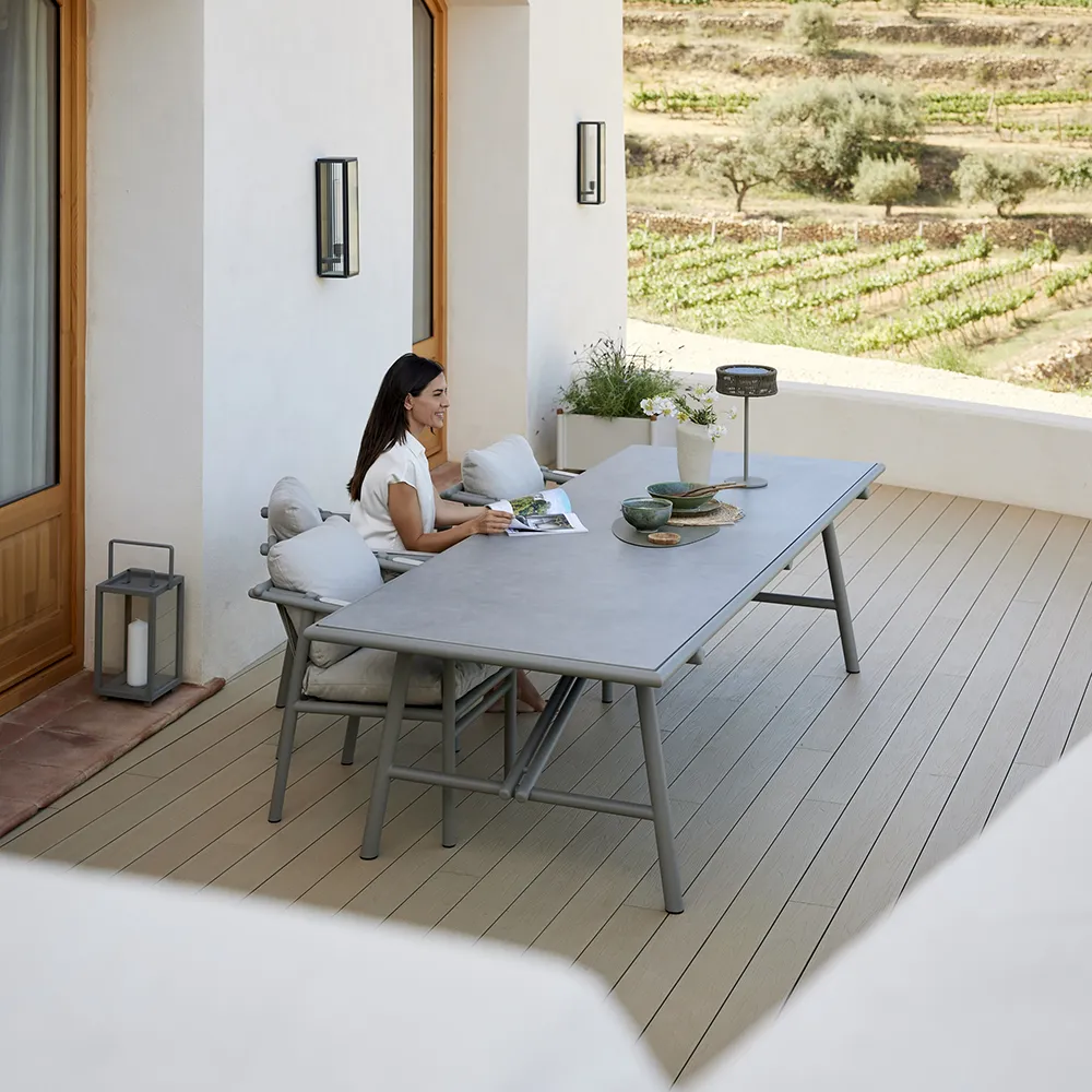 Sticks Ruokapöytä 100x250 cm