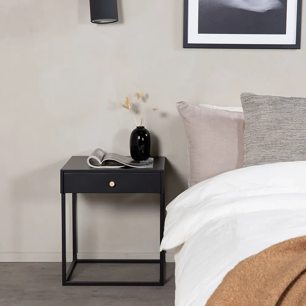 Bakal yöpöytä musta