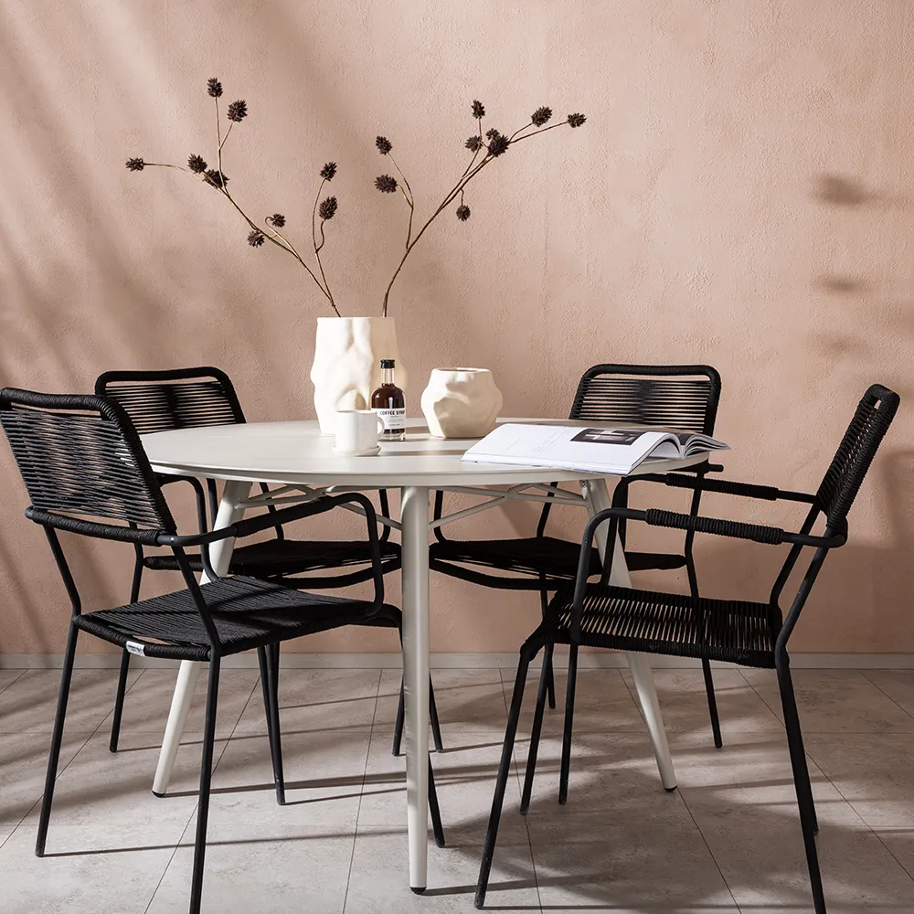 Lindos käsinojallinen tuoli musta 2 kpl 