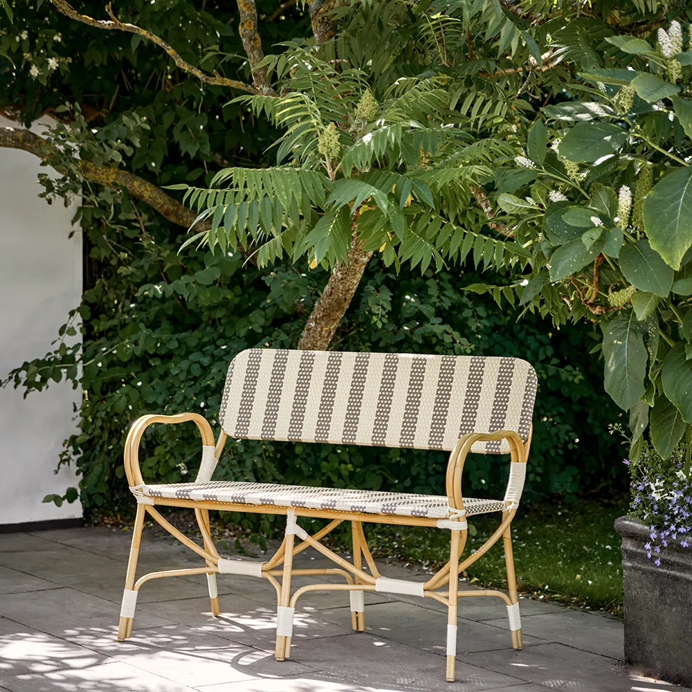  Bistropenkki 2-paikkainen RAIDAllinen 