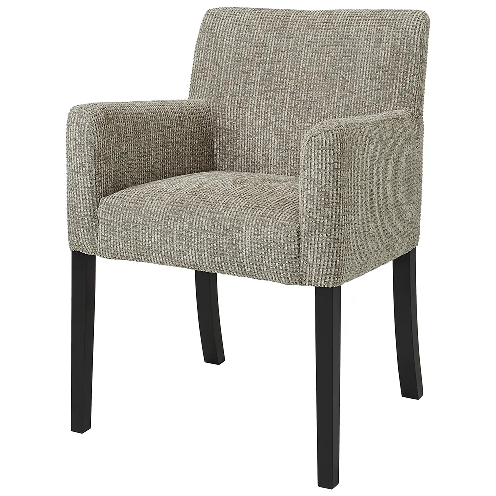 Victoria tuoli Chanel maksa