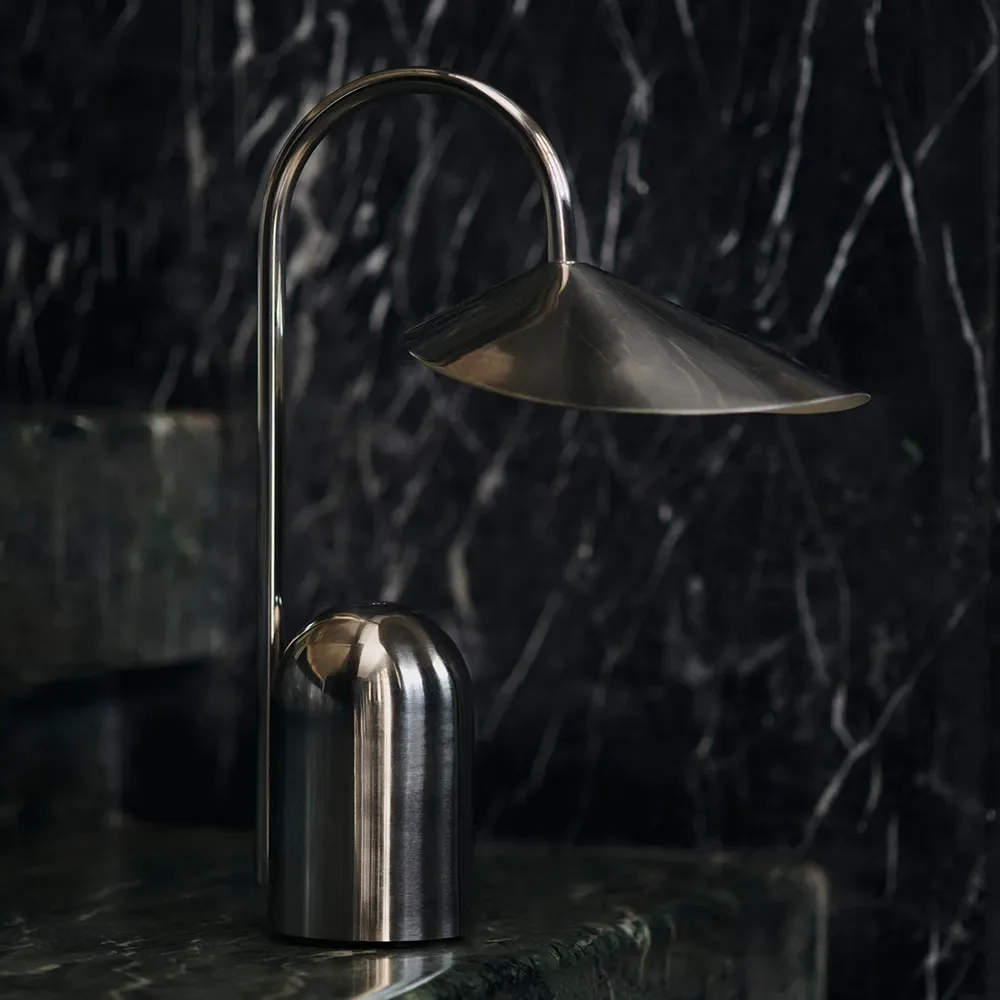 Arum Portable Lamppu Stainless Steel