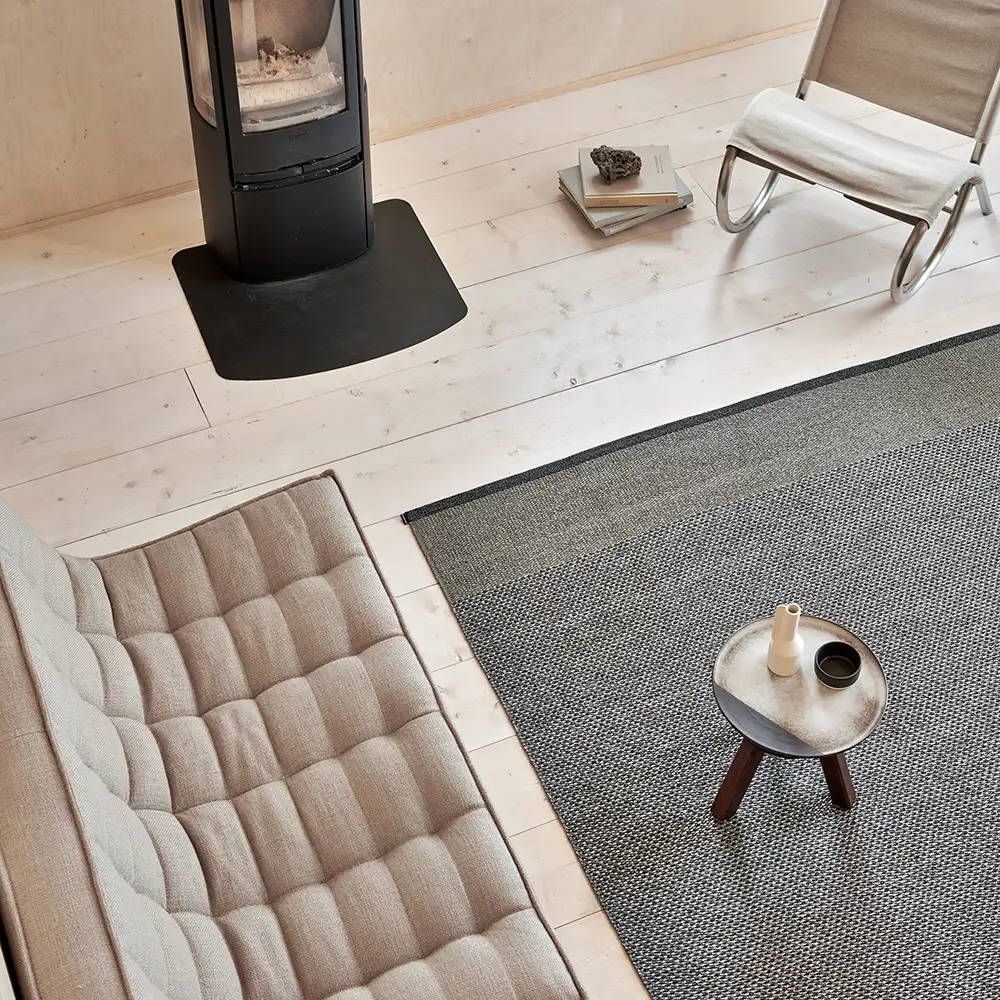 Edit matto 140x200 cm Black