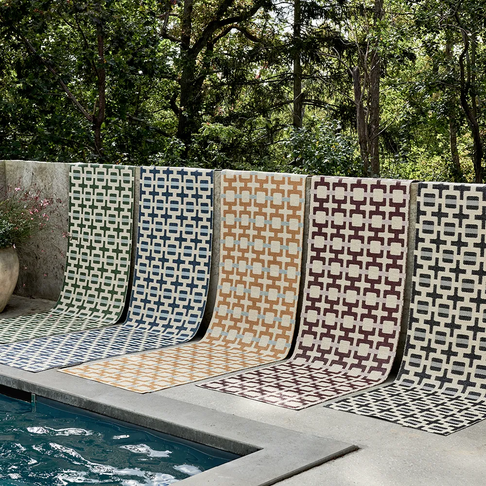 Tom matto Black/Cream/Warm Grey 70 x 300 cm