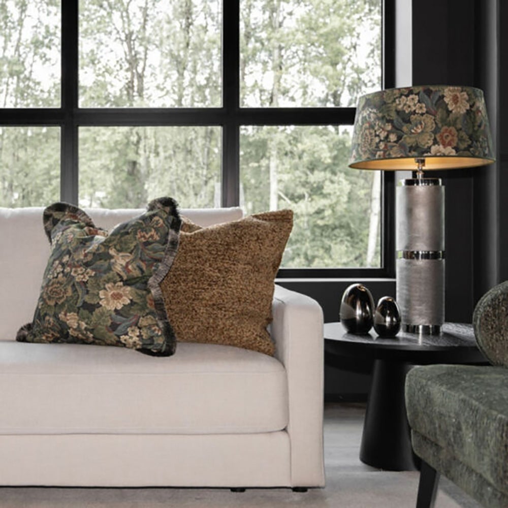 Ebonleaf Flower -tyynynpäällinen hapsureunuksella - 50x50 cm