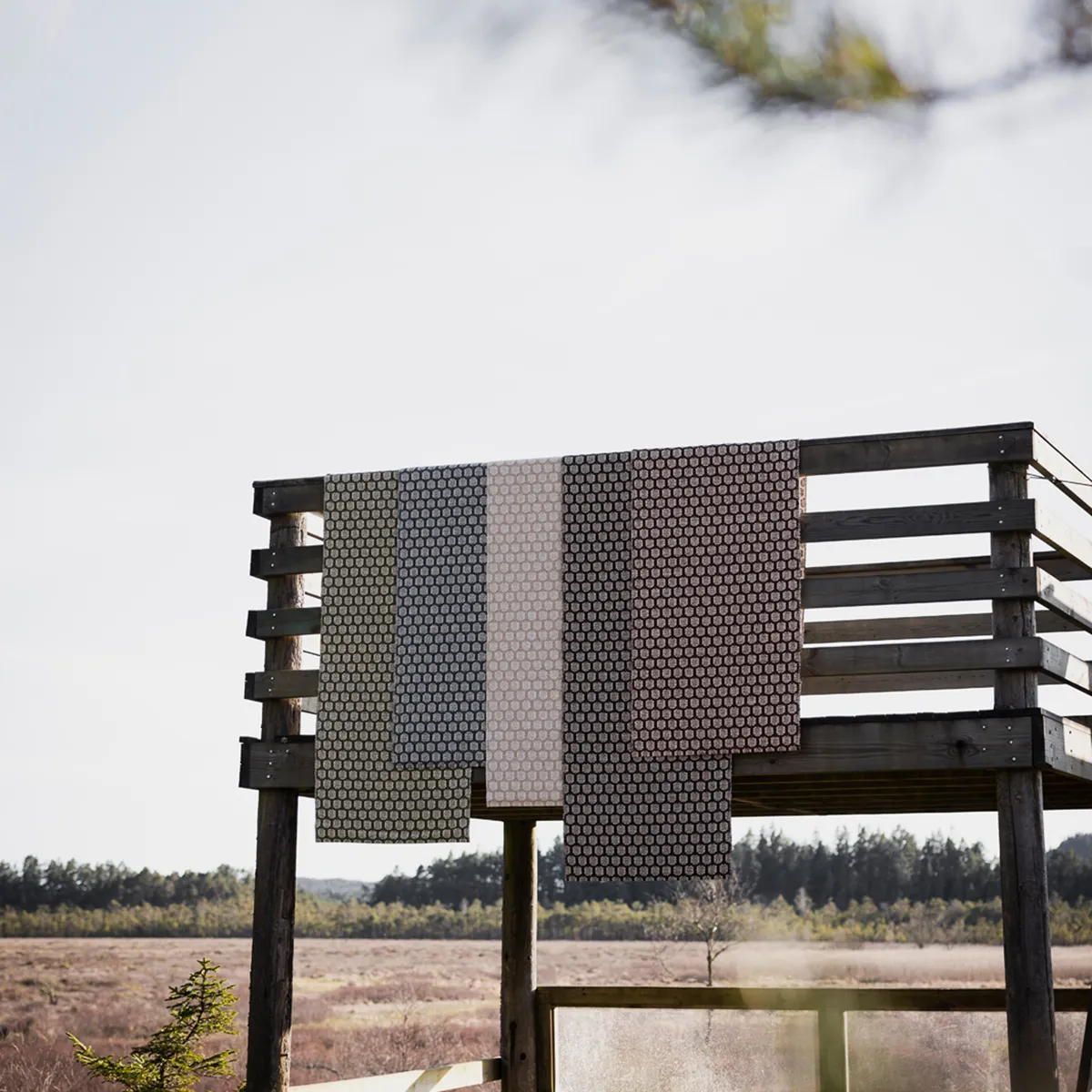 Käännettävä Muovimatto MIMI Black/Beige 70x300 cm