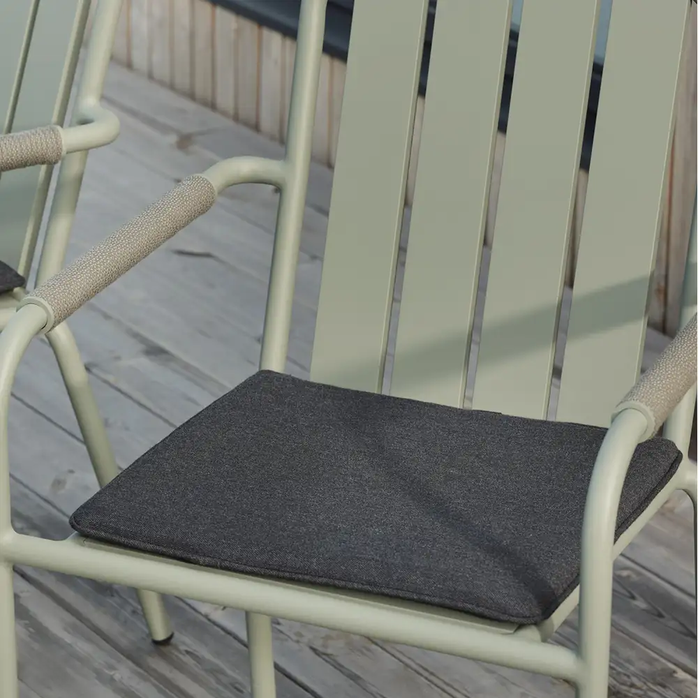 Frisk istuintyyny 43 x 41 cm Raven Brafab 