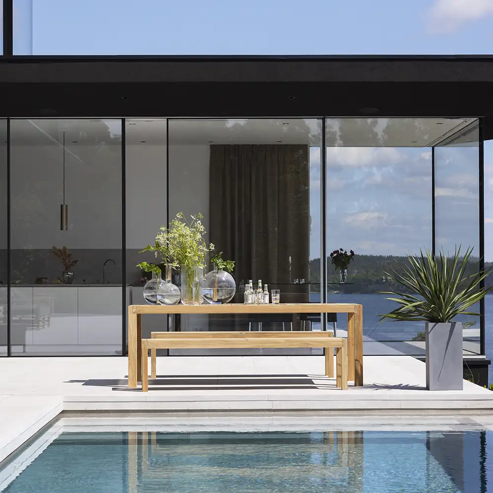 Laknäs penkki Tiikki