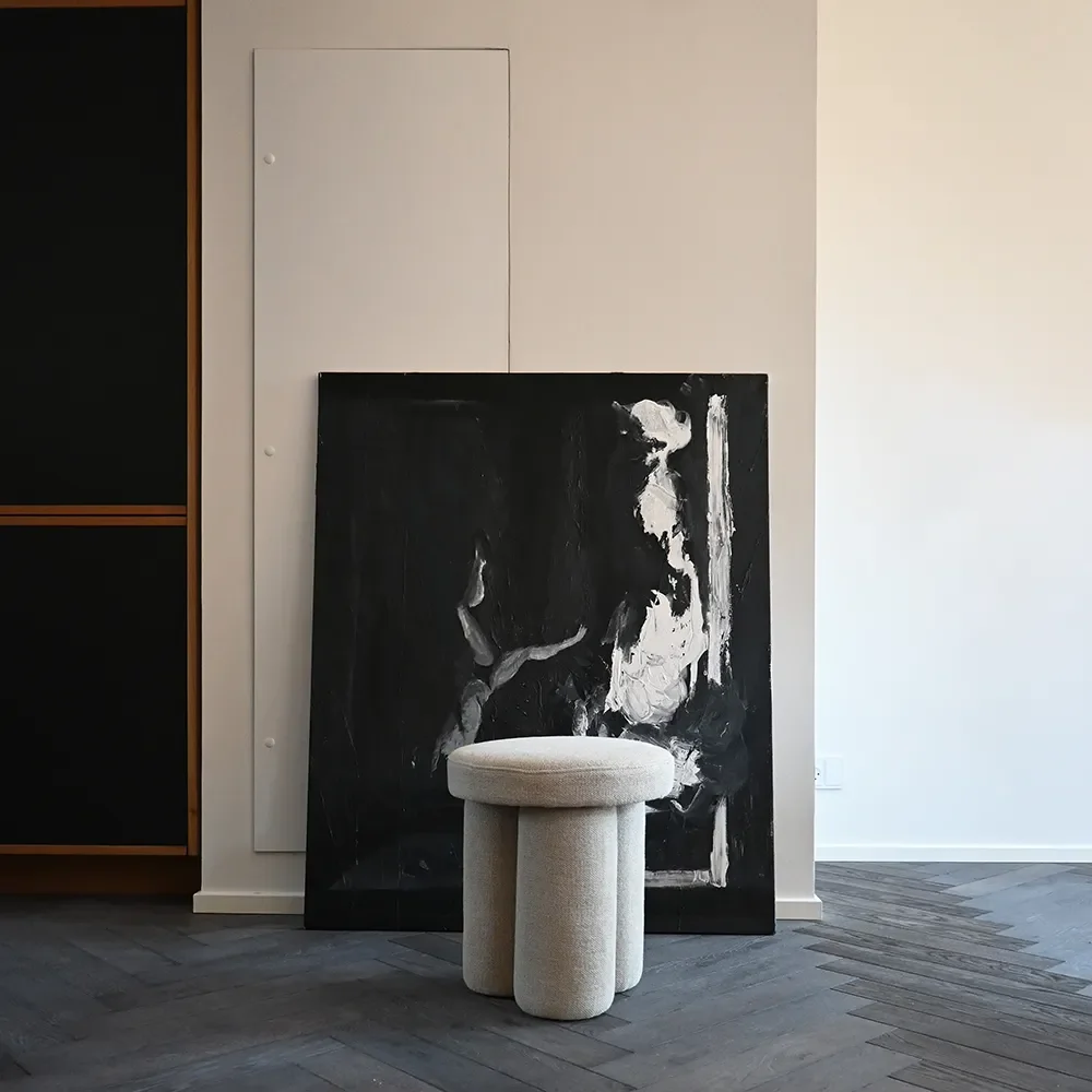 Big Foot Stool - Linen