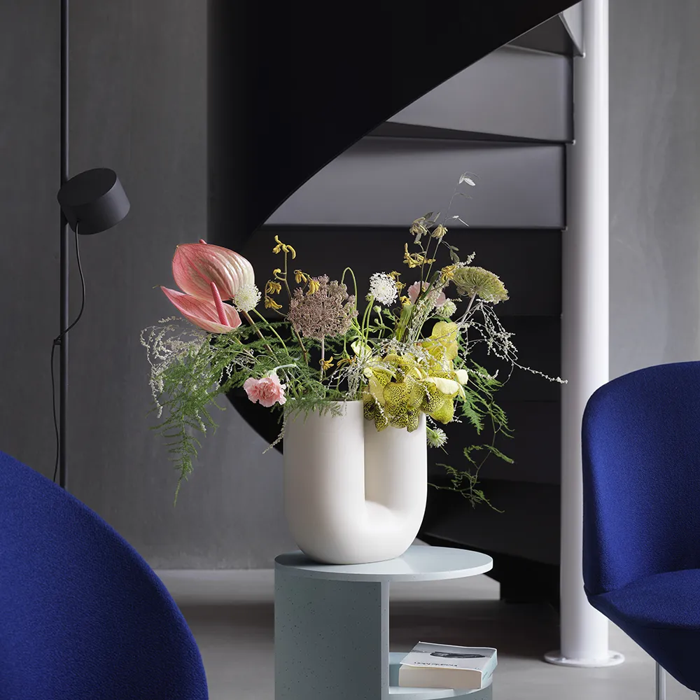 Kink-maljakko K: 26 cm - Hiekka