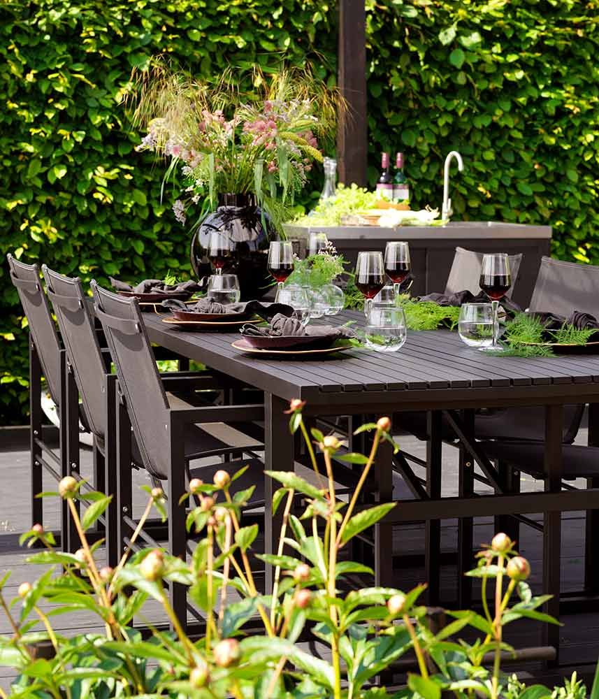 Vevi ruokapöytä 95 x 230 cm musta Brafab