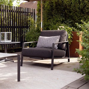 Lyra nojatuoli Musta / Teddy black