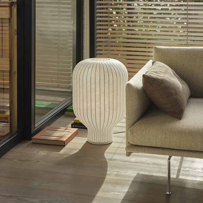 Strand Pöytälamppu 59 cm White