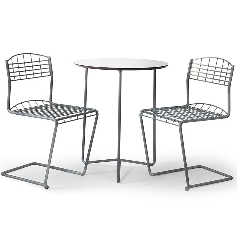 Grythyttan Stålmöbler High Tech kahvilapöytä ja tuolit