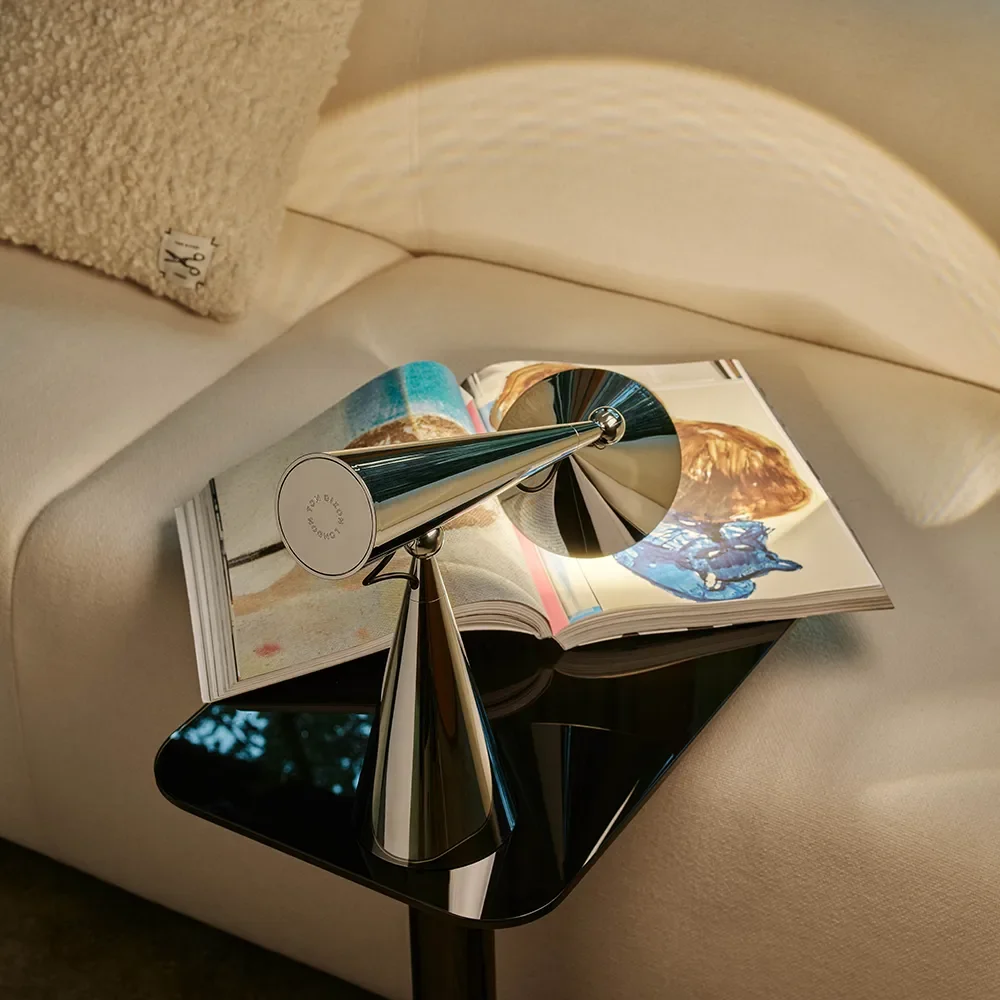 Pose Pöytälamppu LED Silver