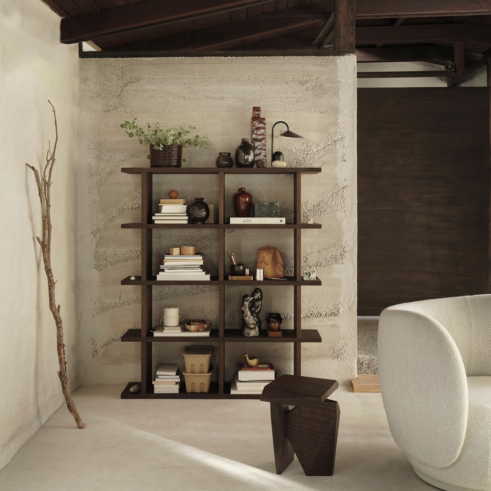 Kona Kirjahylly 2x4 - Tummaksi petsattu tammi