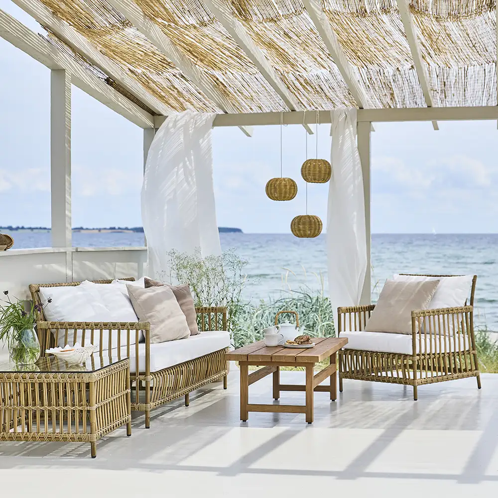 Caroline Nojatuoli muovipunonta antiikki