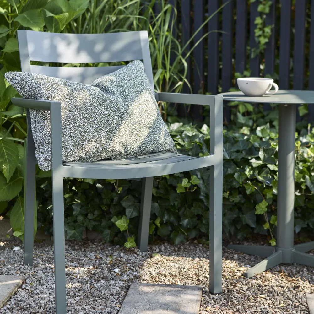 MILL Sivupöytä Small High - Nordic Green