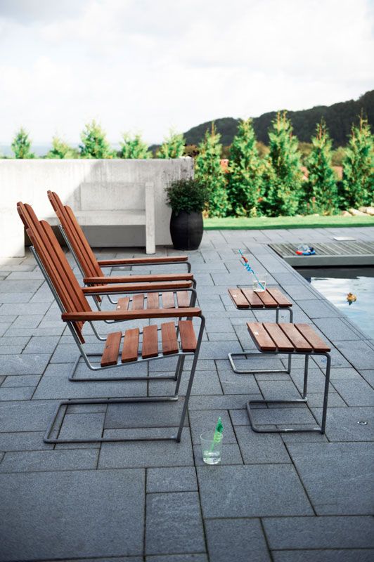 Rahi A3 käsittelemätöntä tiikkiä / kuumasinkitty runko Grythyttan Stålmöbler 