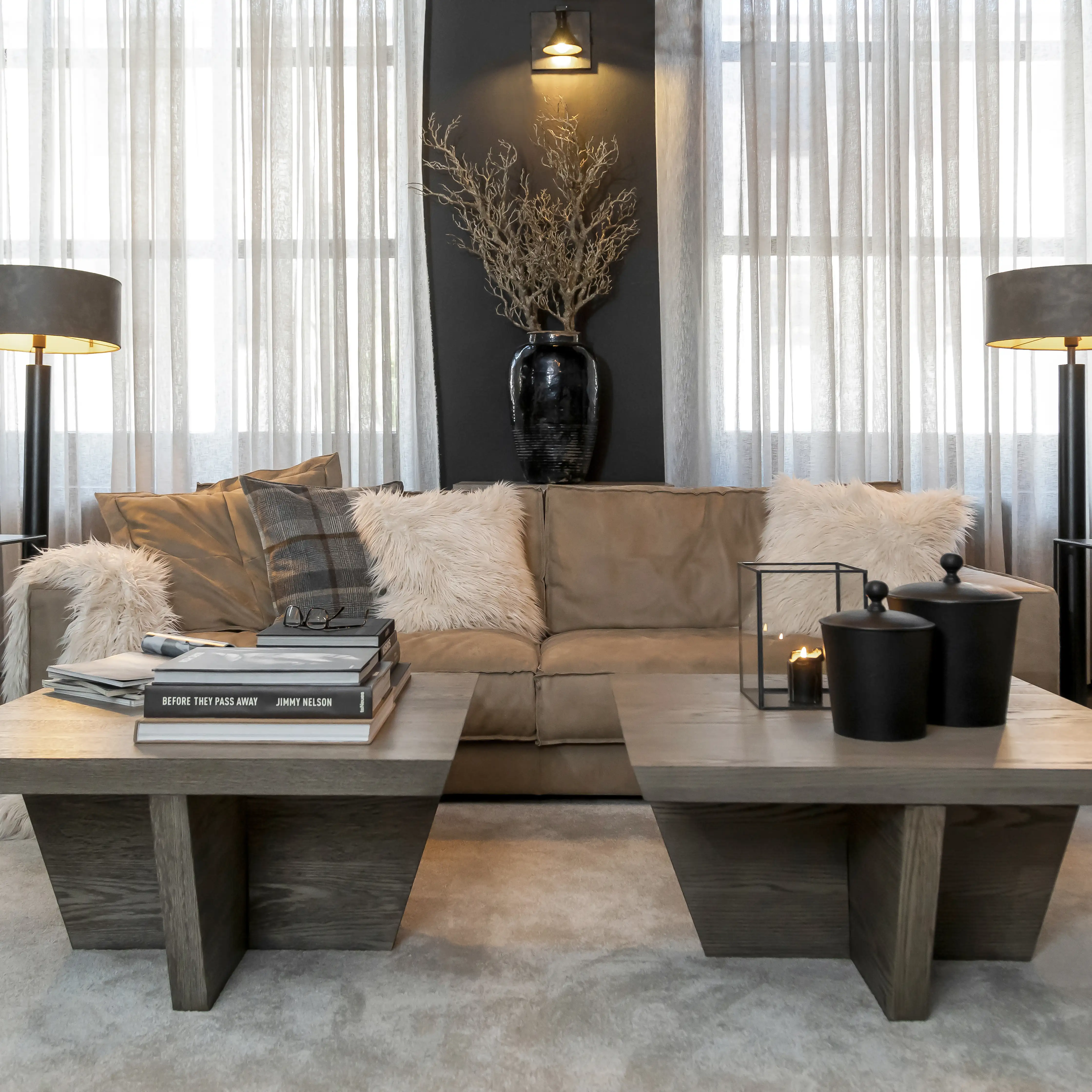 Trent sohvapöytä 90 x 90 cm antiikinharmaa Artwood