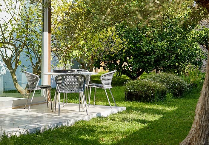 Lean Ruokapöydän tuoli harmaa