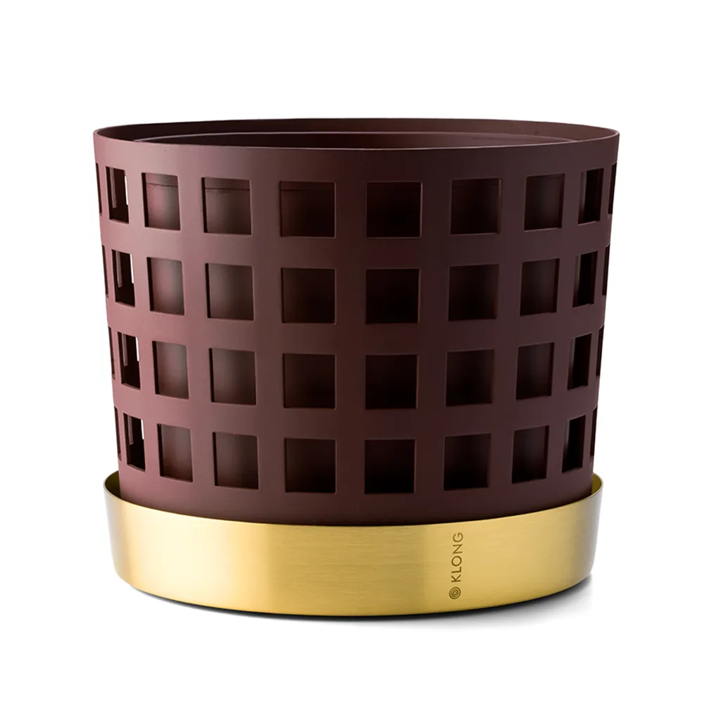 Klong, Trio square medium dark red rostfritt stål fat i mässing | Alk. 104,00 €