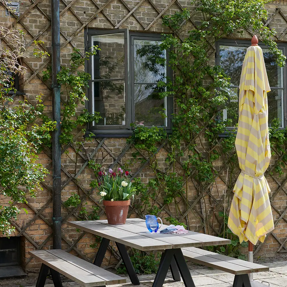 Messina Aurinkovarjo Ø300 Lemon/Sand Stripe