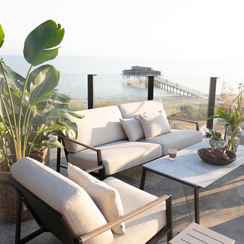 Lyra 2,5-istuttava sohva Brafab