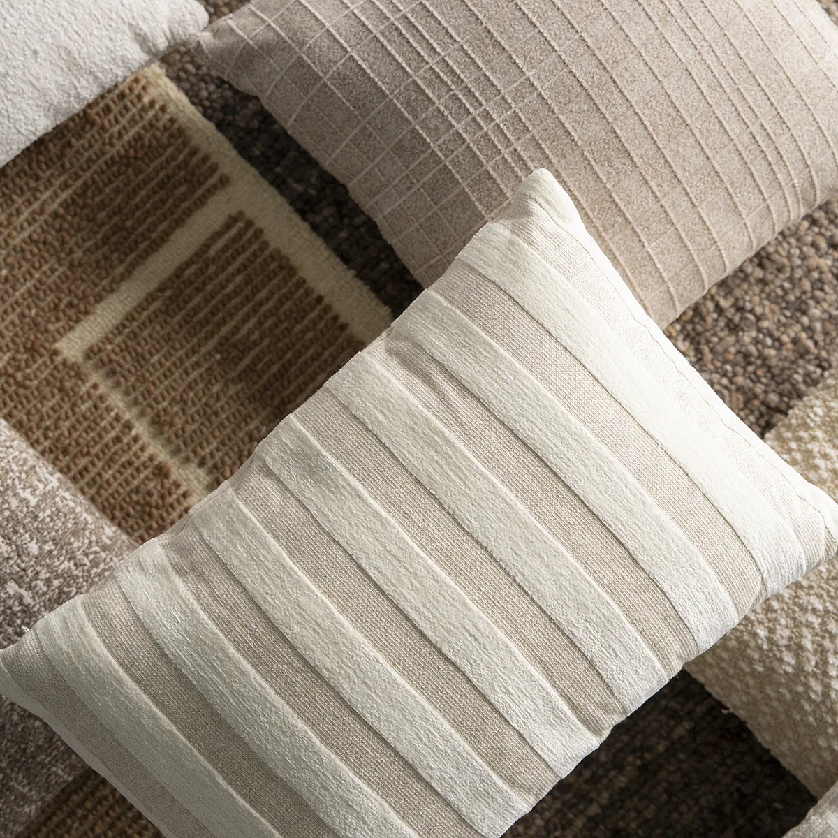 Koristetyyny Pure 50x50 cm Beige