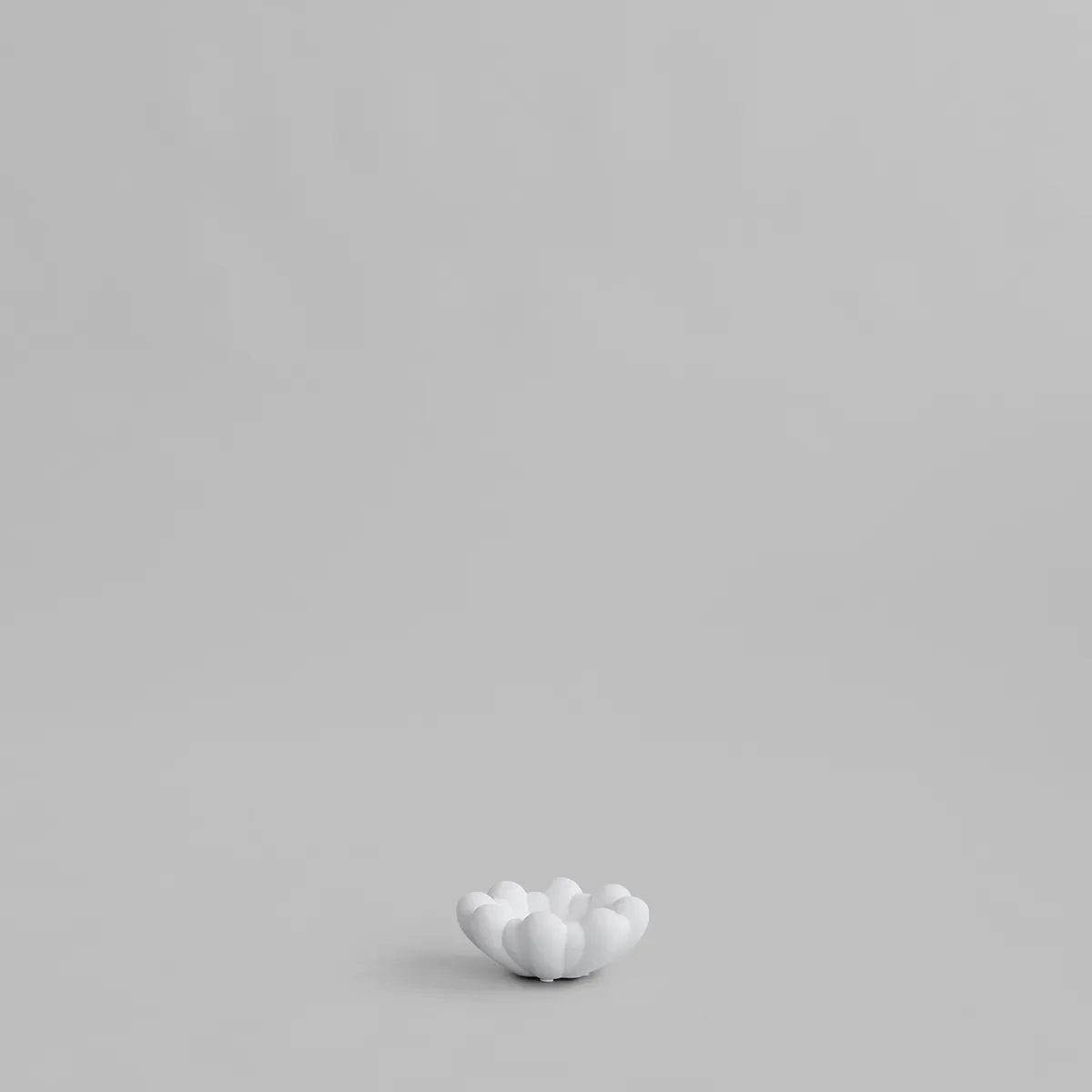 Käsintehty koristekulho Bloom Bone White Ø 15,5 cm