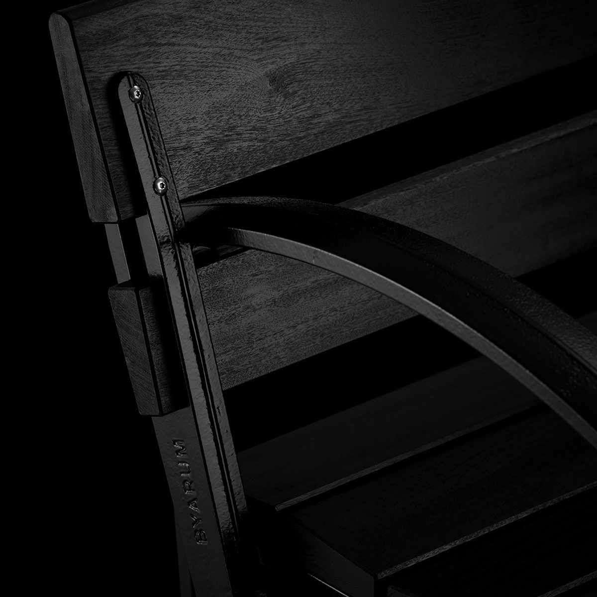 Waterloo musta alumiini