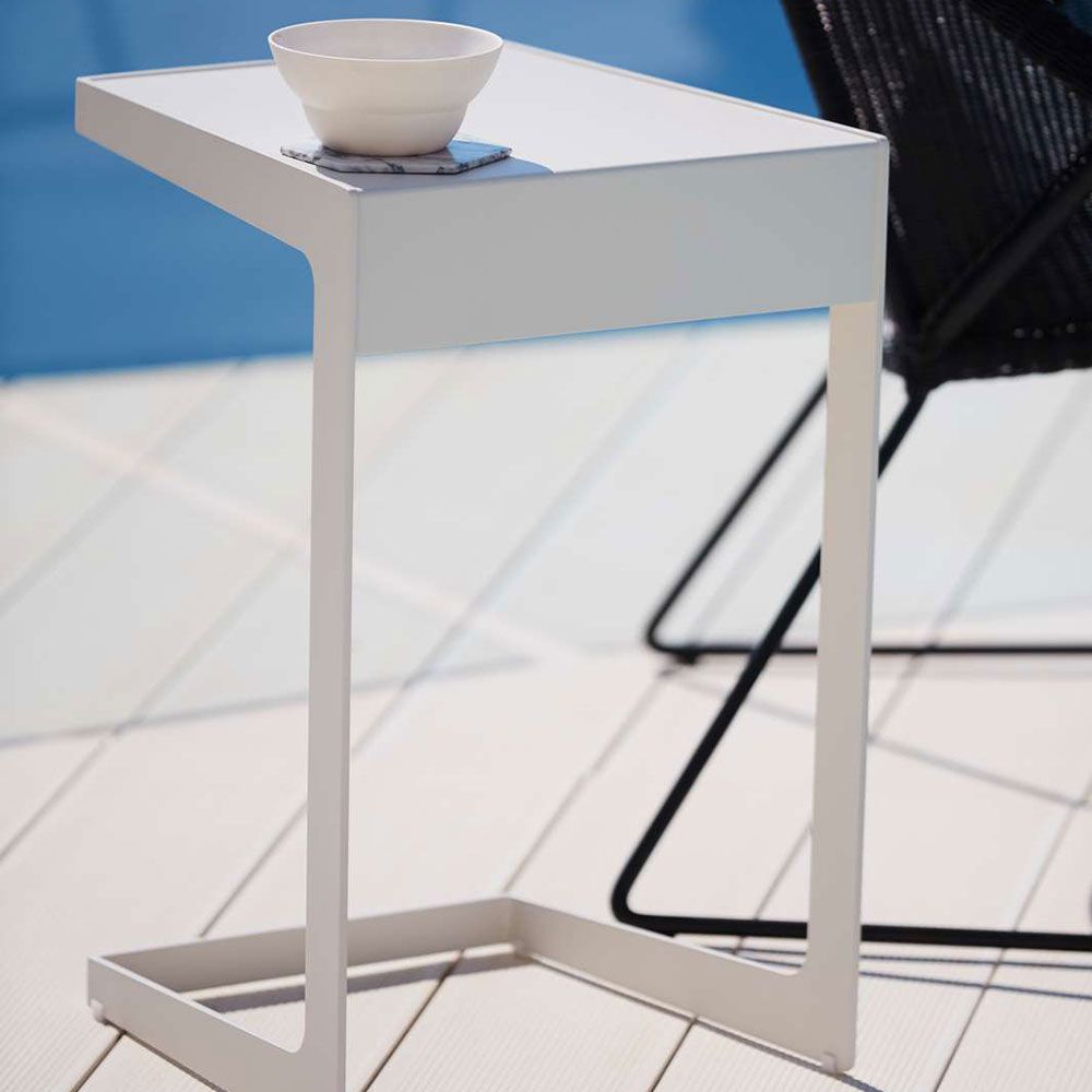 Time Out Sidobord valkoinen