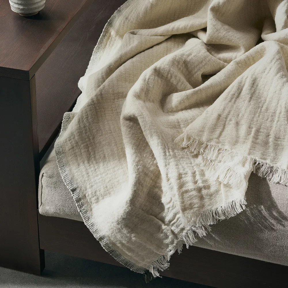 Weaver Huopa - Off-white