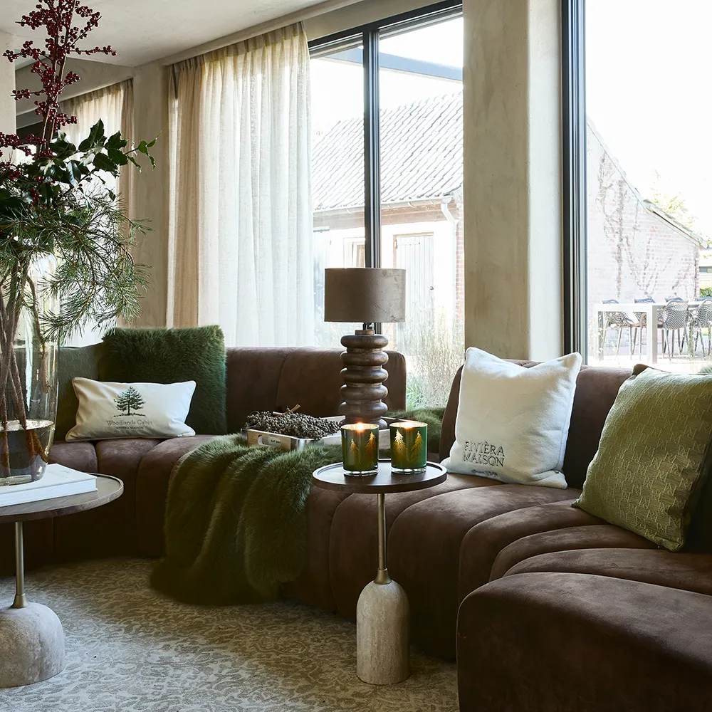 Bangli Pöytälamppu