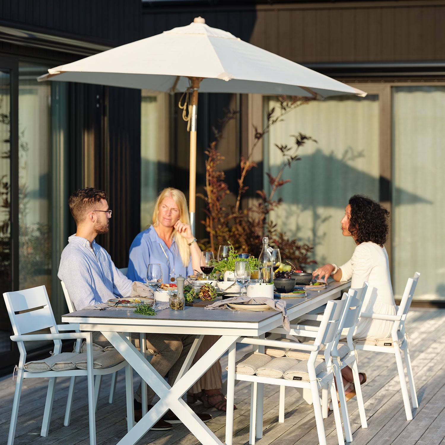 Trieste puinen aurinkovarjo 250 cm luonnonvärinen Brafab 